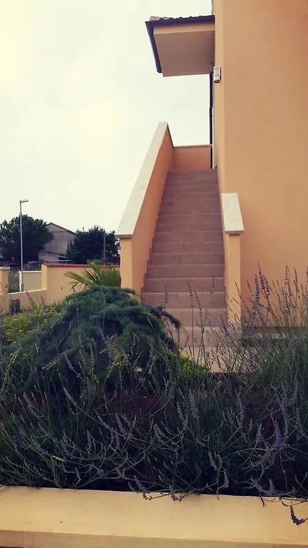 Villa Marse Segotici