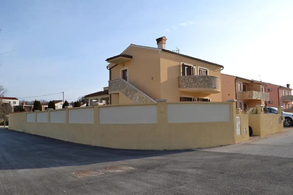 Villa Marse Segotici